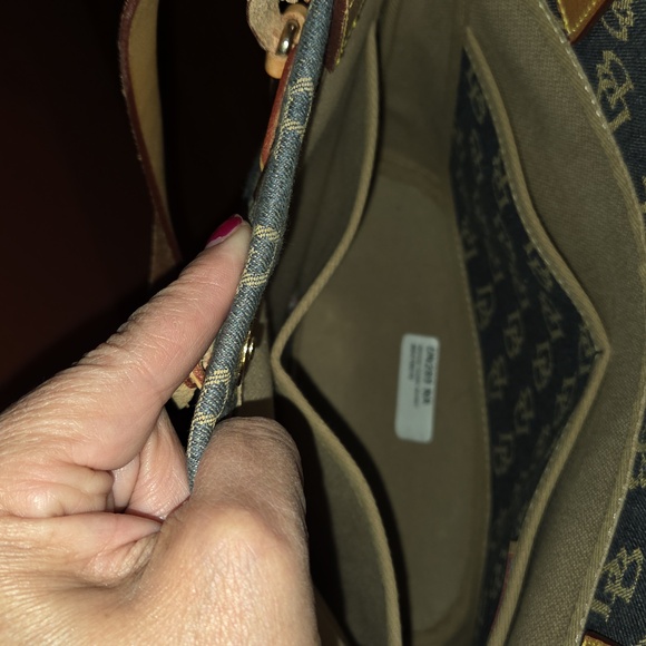 Dooney & Bourke Denim Monogram Bucket Bag EUC - Picture 10 of 14